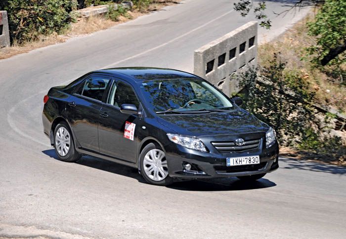Το Toyota Corolla αποτελεί μία από τις κορυφαίες προτάσεις στα μικρομεσαία σεντάν.